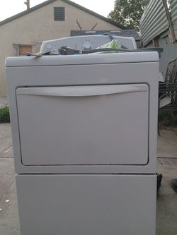 Kenmore electric dryer $140