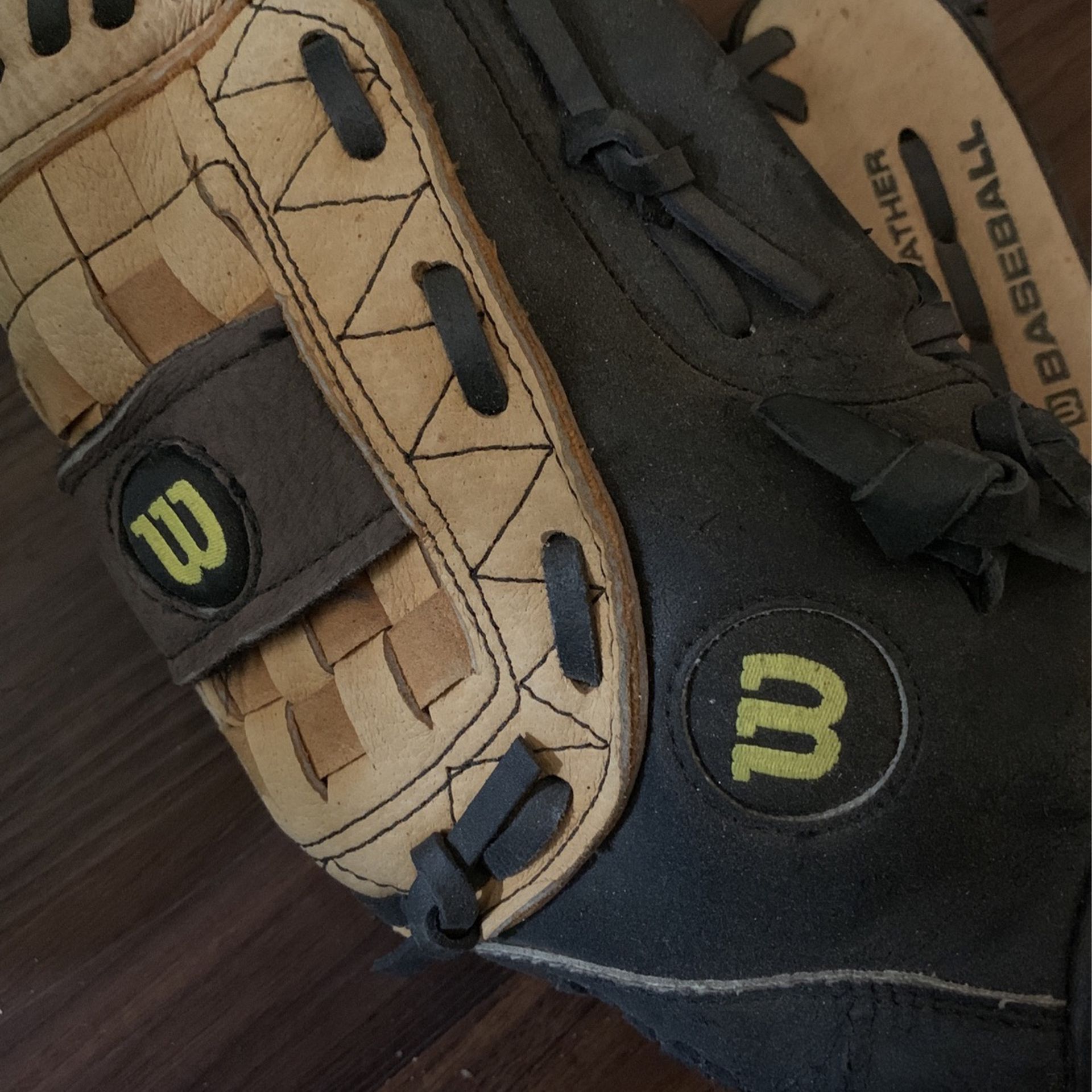 Wilson Small Glove For Baseball