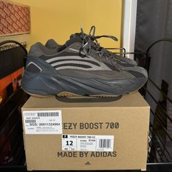 Adidas Yeezy Boost 700 Geode