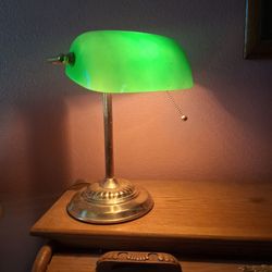 Desk lamp 💰firm