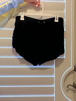 Black Short