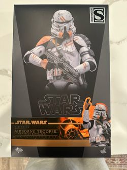 Hot Toys Airborne Trooper