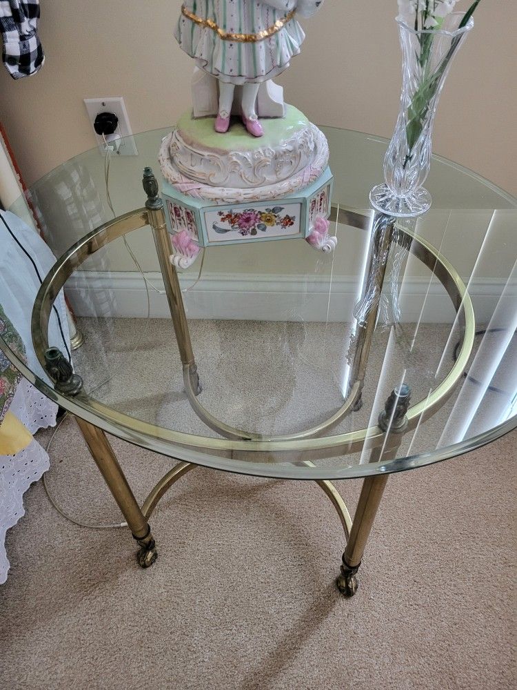 2 End Tables