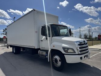 Hino 26 box truck