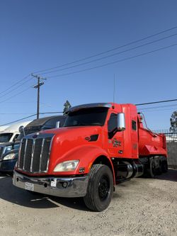 2015 Peterbilt 579