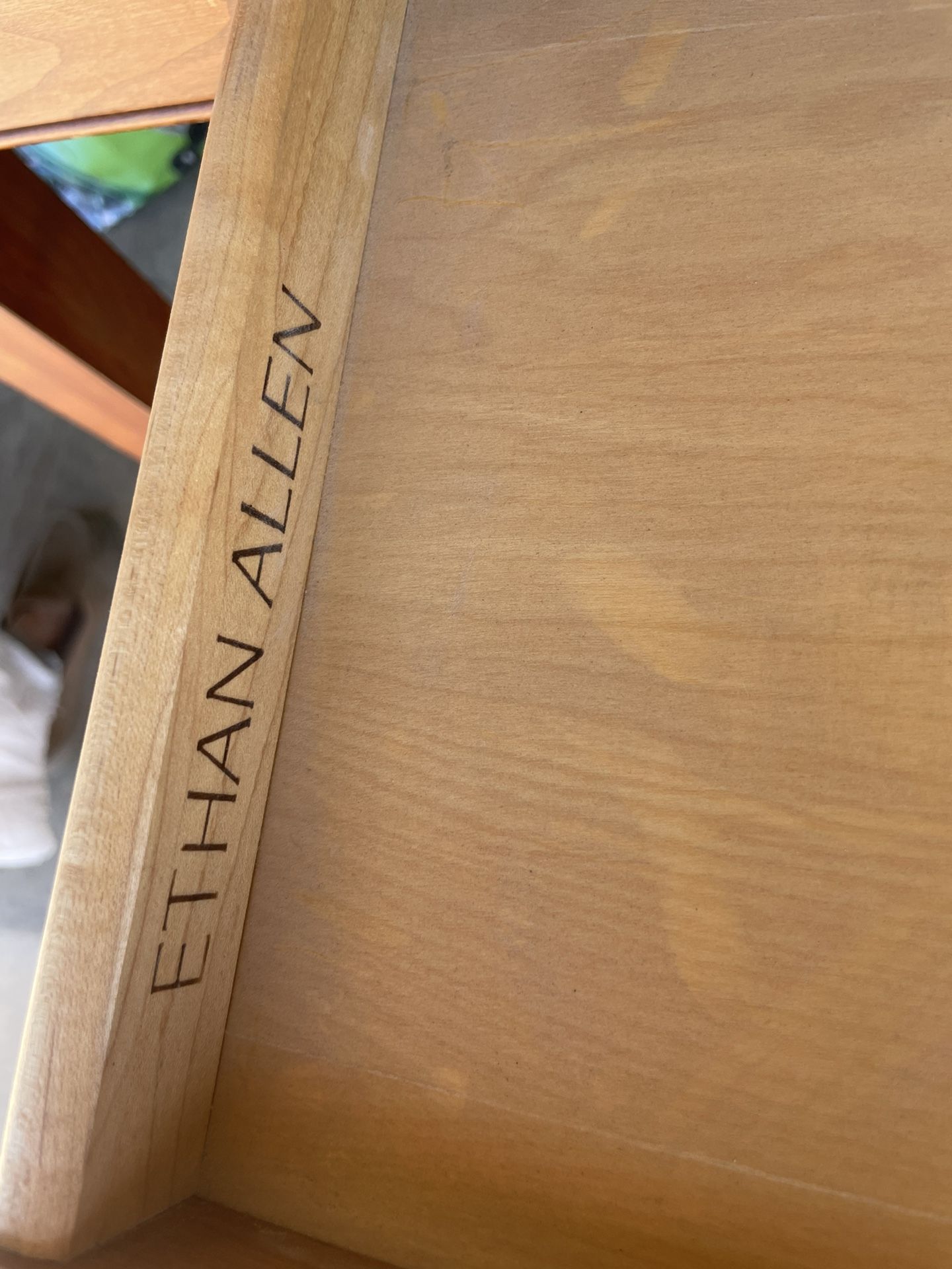Kitchen/ Dinning Table Ethan Allen
