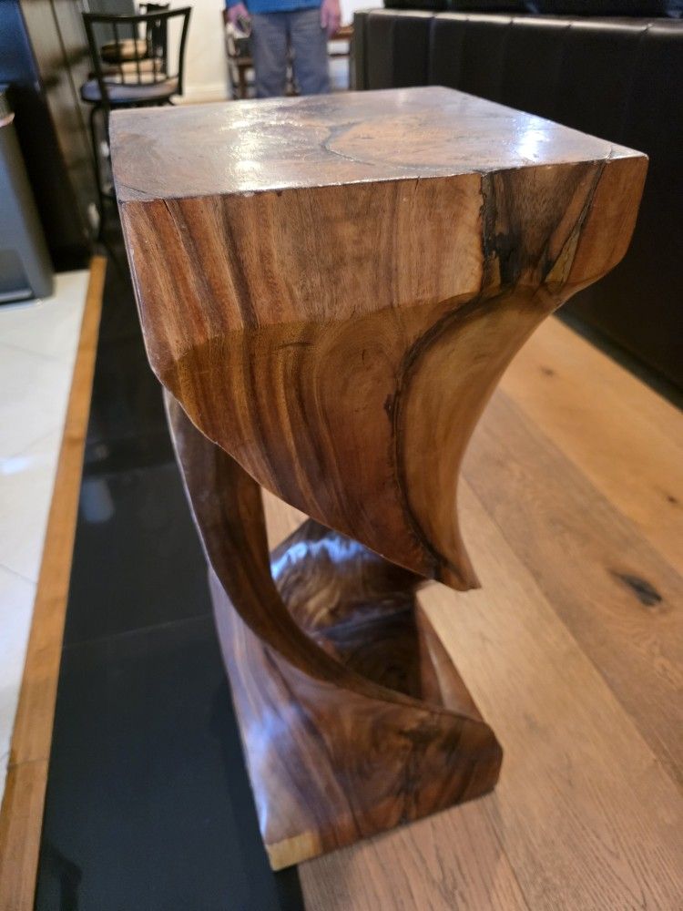 Wood Doble Twist Table