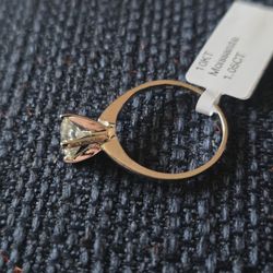 1.05ct Moissanite Gold Engagement Ring