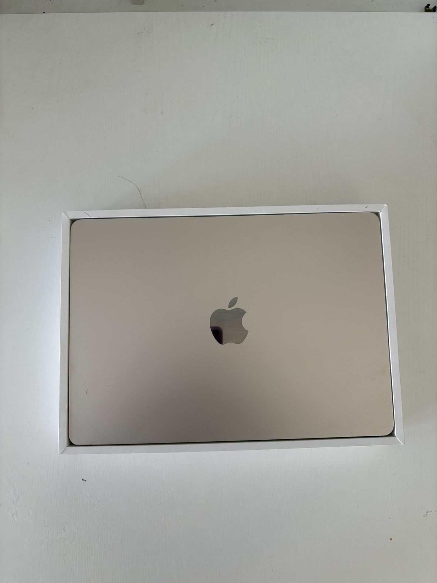 MacBook Air 13 inch M3chip
