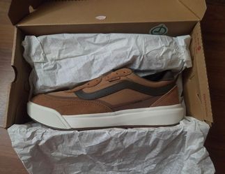 Vans UltraRange Sneakers