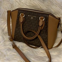 Michael Kors Shoulder Bag (Brand New)
