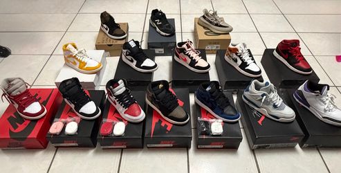 Jordan 1 highs/lows/jordan 3/jordan 4/yeezys/new balance. Youth sizes/women sizes/1 men size