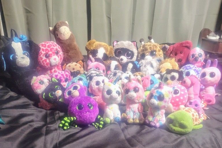49 Assorted Beanie Babies