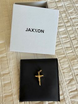 Jaxxon Gold Crucifix Pendant
