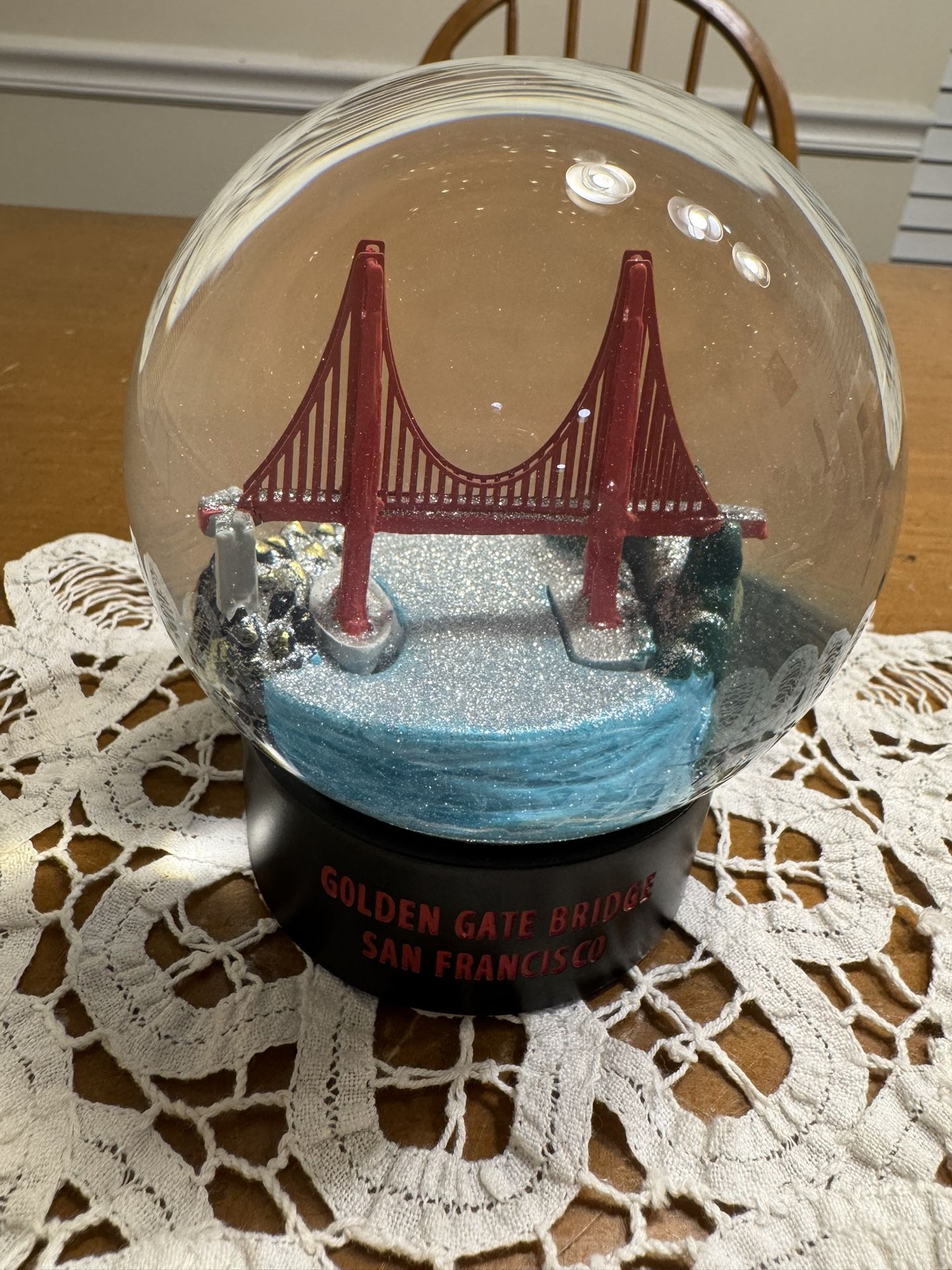 San Francisco Fog Glitter Globe Souvenir
