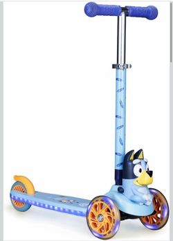 Bluey 3 wheel scooter