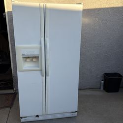 Kenmore side by side refrigerator