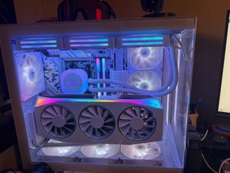 Custom White RGB Gaming PC Build