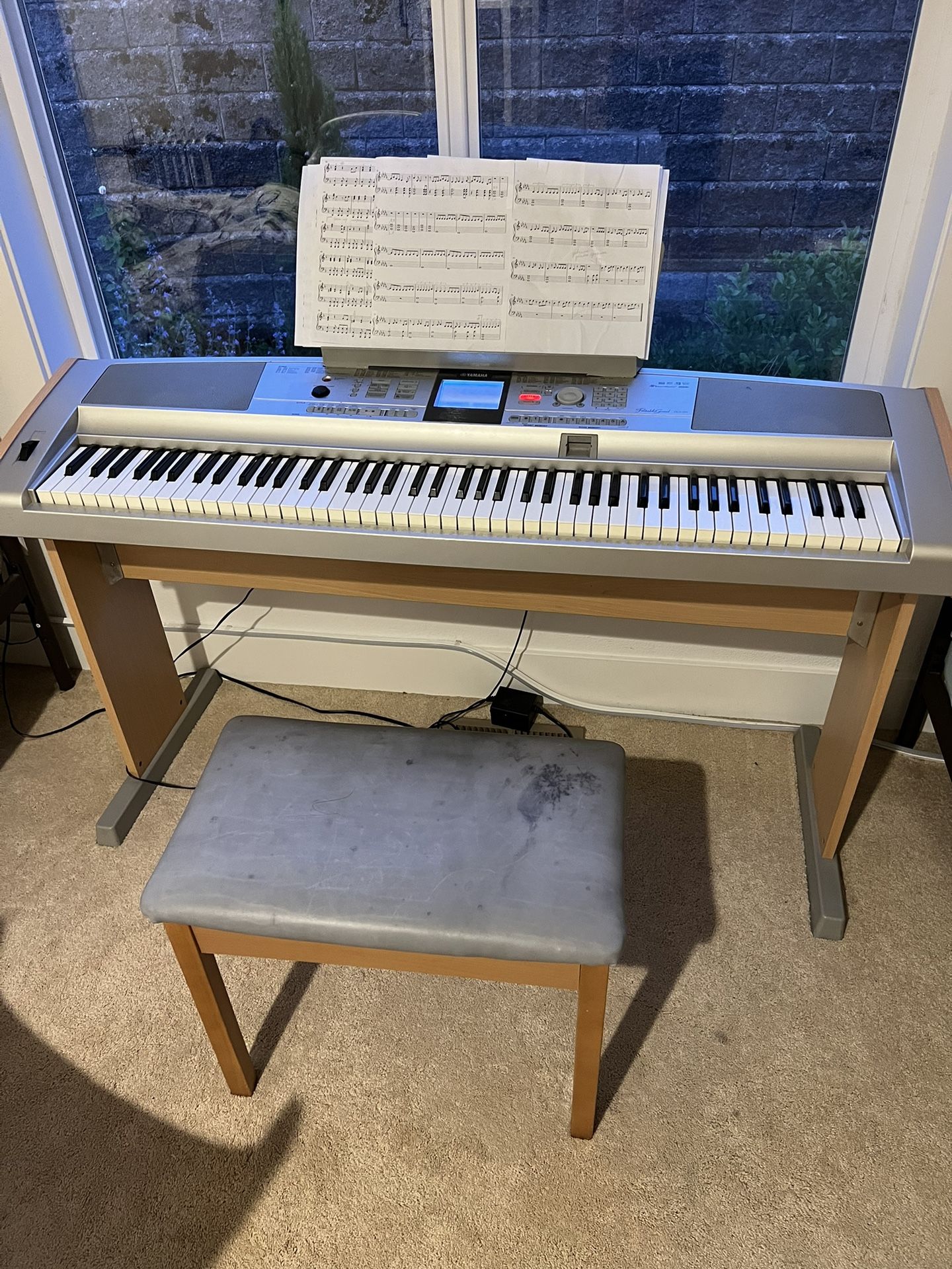 Yamaha Keyboard