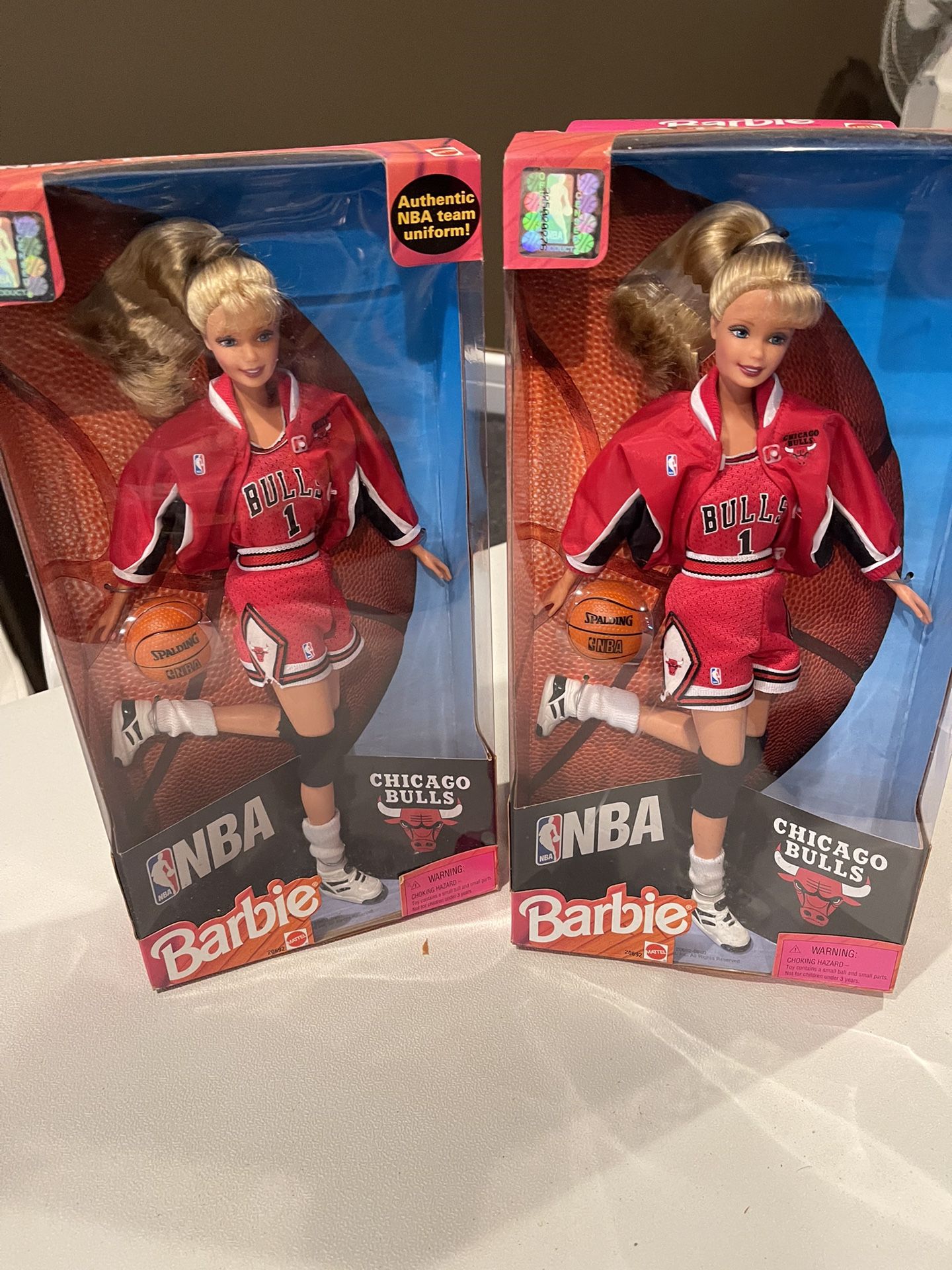 1999 Limited Edition Collectible Chicago Bulls Barbie ( 2 ) Available