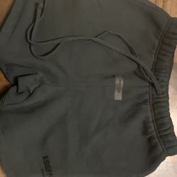 Essentials Black Shorts Xs