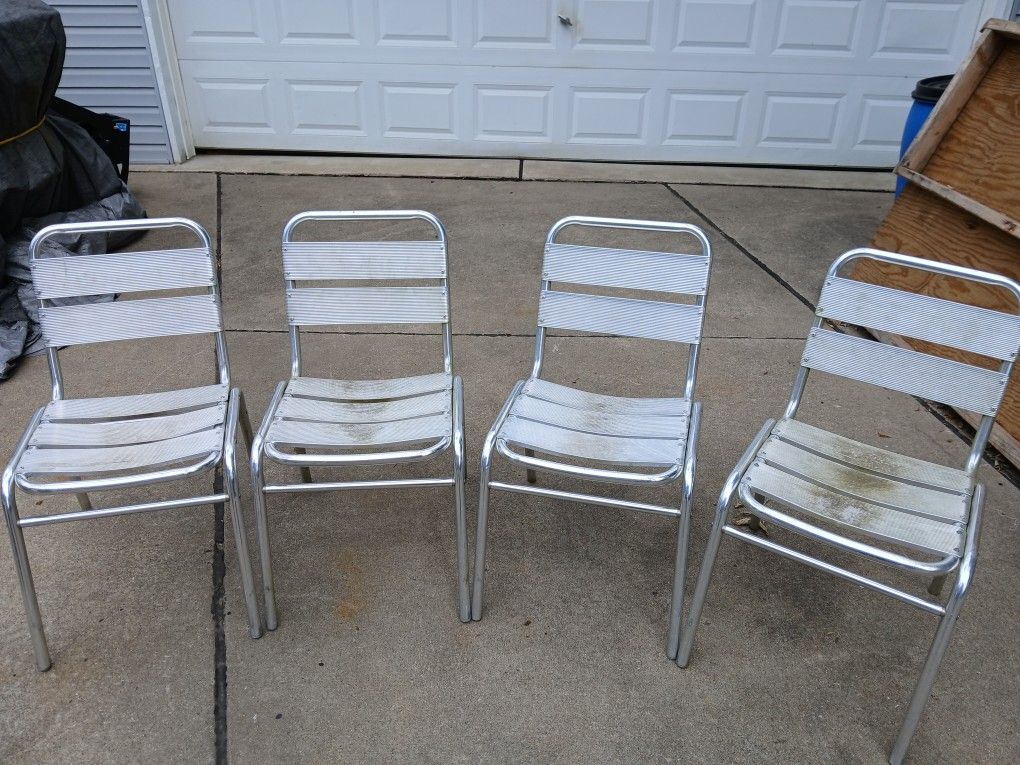/*/*/*/* ALUMINUM CHAIRS *\*\*\*\