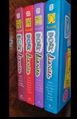 DORK DIARIES