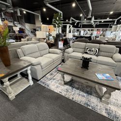 2 PC SOFA AND LOVESEAT 