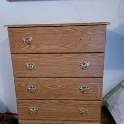 Light Wood Dresser.