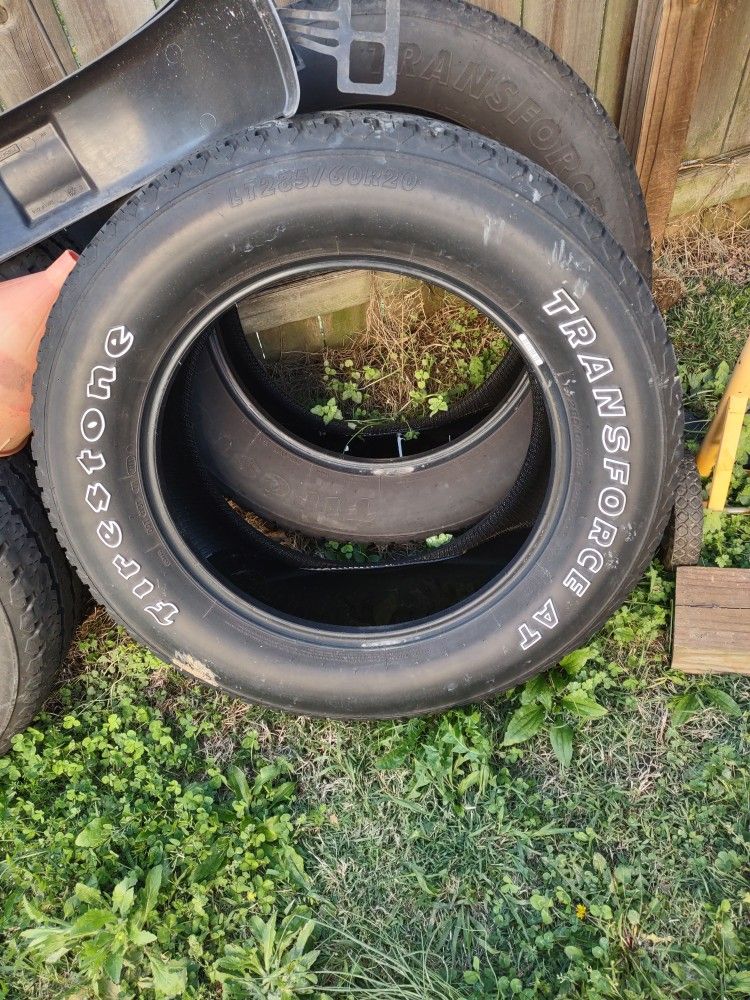 4 Tires 285,65,R20