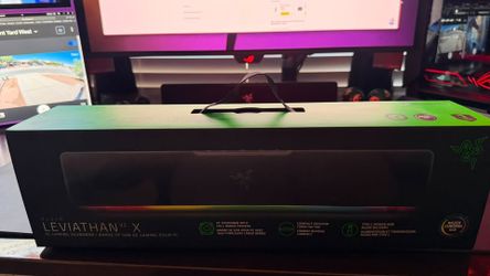 Razer - Leviathan V2 X 2.0 Bluetooth Gaming Speaker with RGB Lighting (1-Piece) - Black
