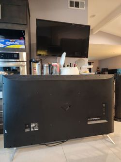 TV 61.5 x 35.5 inch