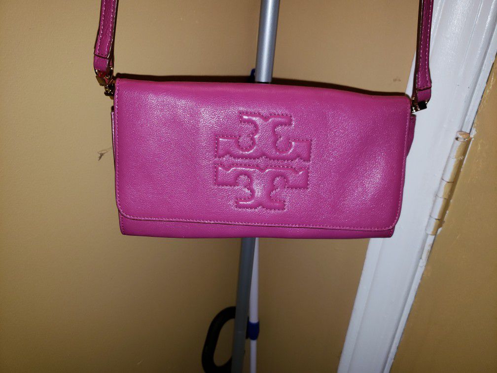Tory Burch Handbag/crossbody for Sale in Norfolk, VA - OfferUp