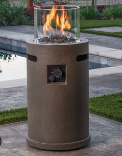 Outdoor gas column fire