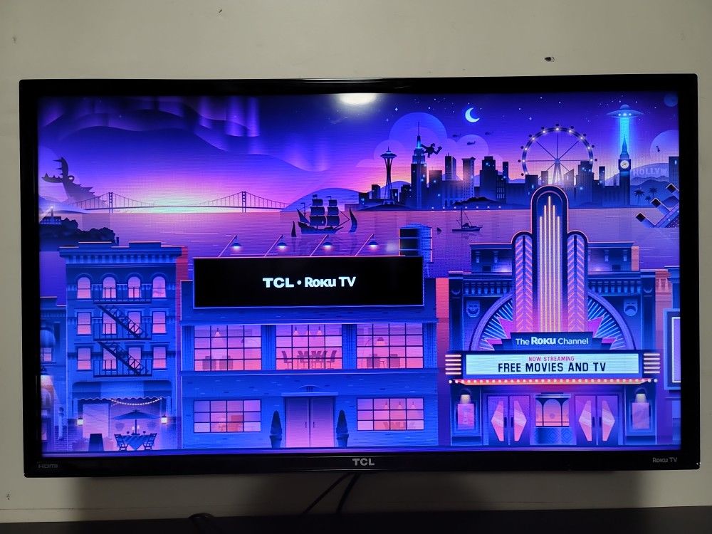 32" TCL Roku Smart TV With Free Wall Mount