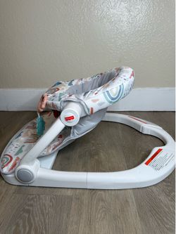 Baby portable sit up chair $20