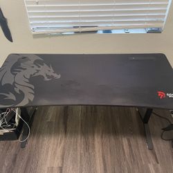 Gaming Desk