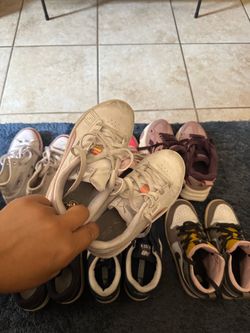 Girls shoes size 10c to 12c
