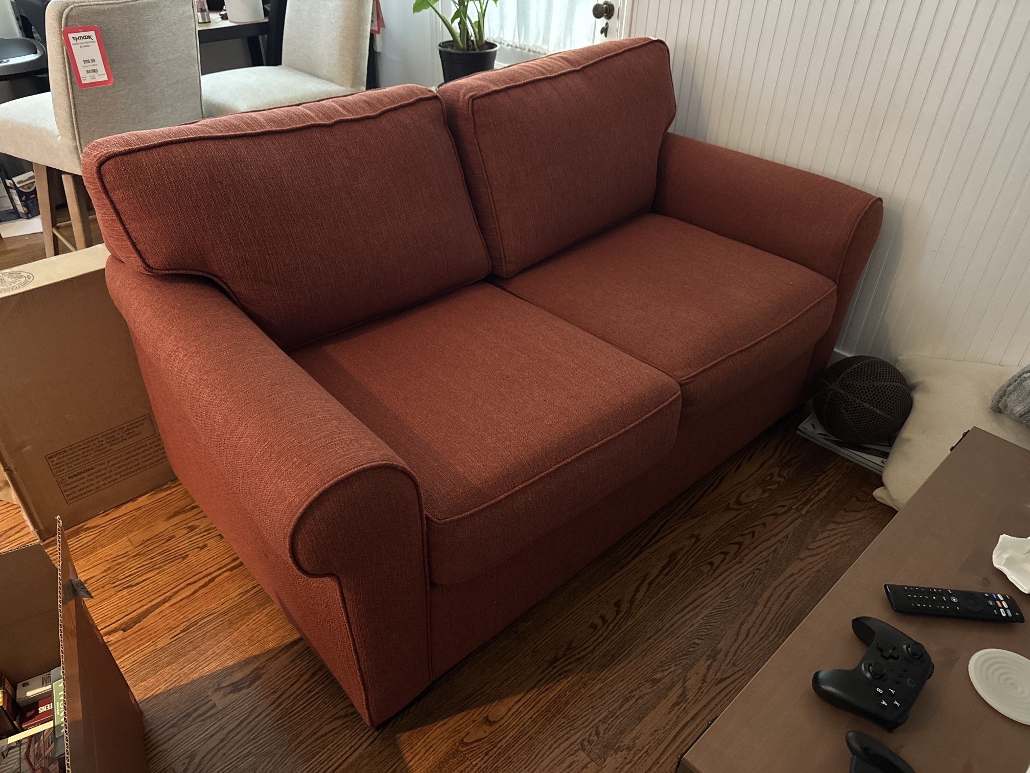 Beautiful Custom Made Loveseat Pottery Barn Style