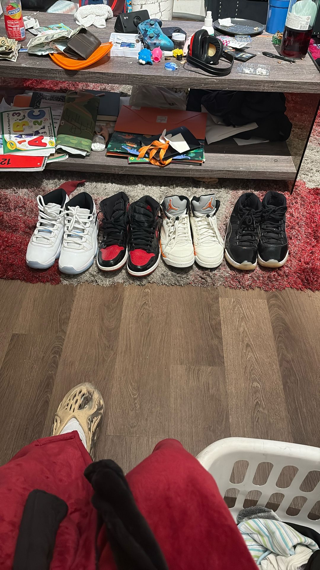 Jordan Shoe Lot Size 9-9.5