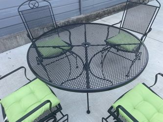 Patio set