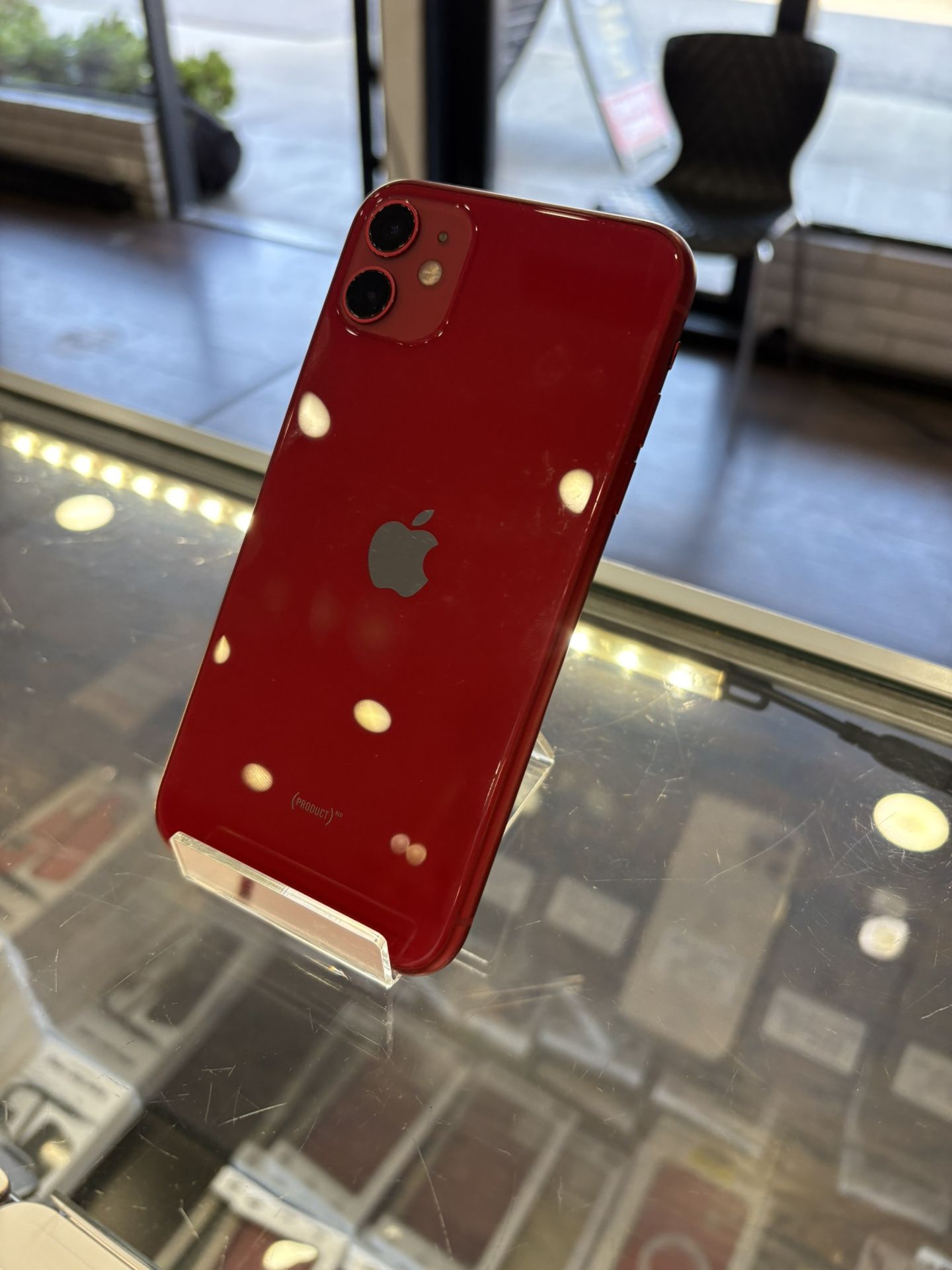 iPhone 11 64gb Unlocked (NO FACE ID)