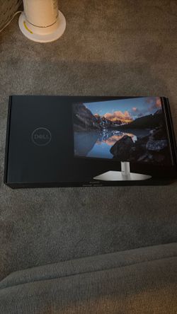 Dell UltraSharp 27 monitor