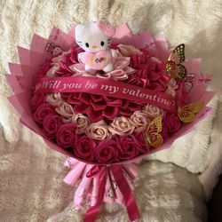 Hello kitty bouquet 