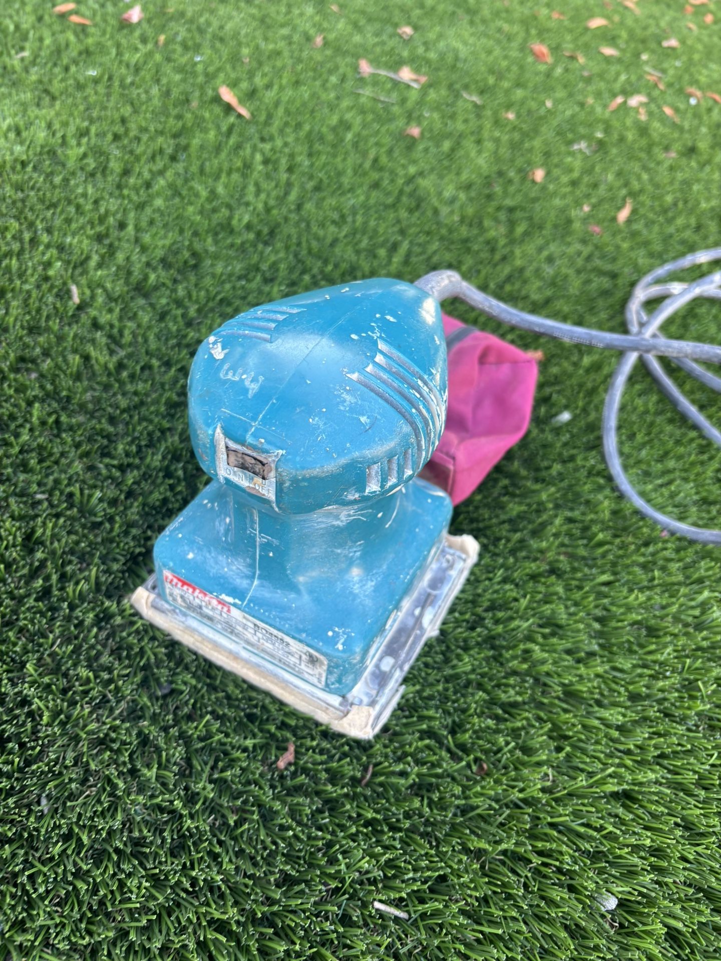 Makita Hand Sander