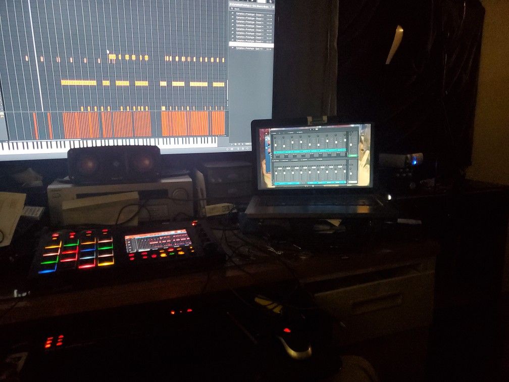 MPC TOUCH & MPK MINI BUNDLE with Sound PACKS