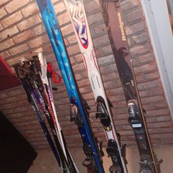 Super Skis -Clearance