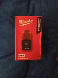 Milwaukee m12 batteries 3.0ah.  ))) NEW ((((