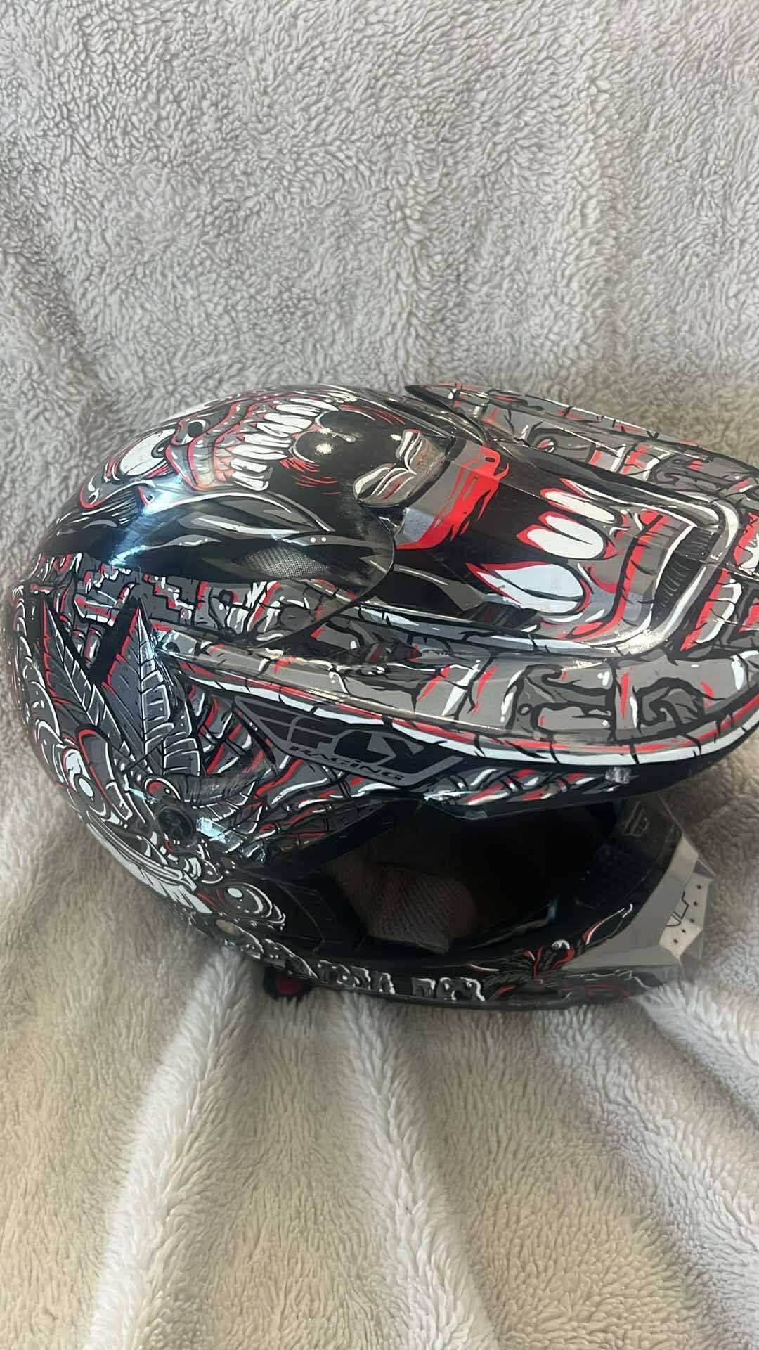 Helmets (youth) 