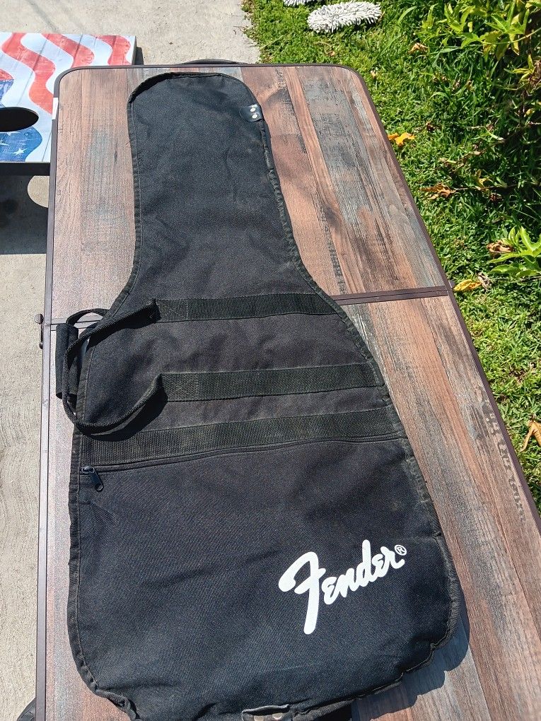 Guitar Case 